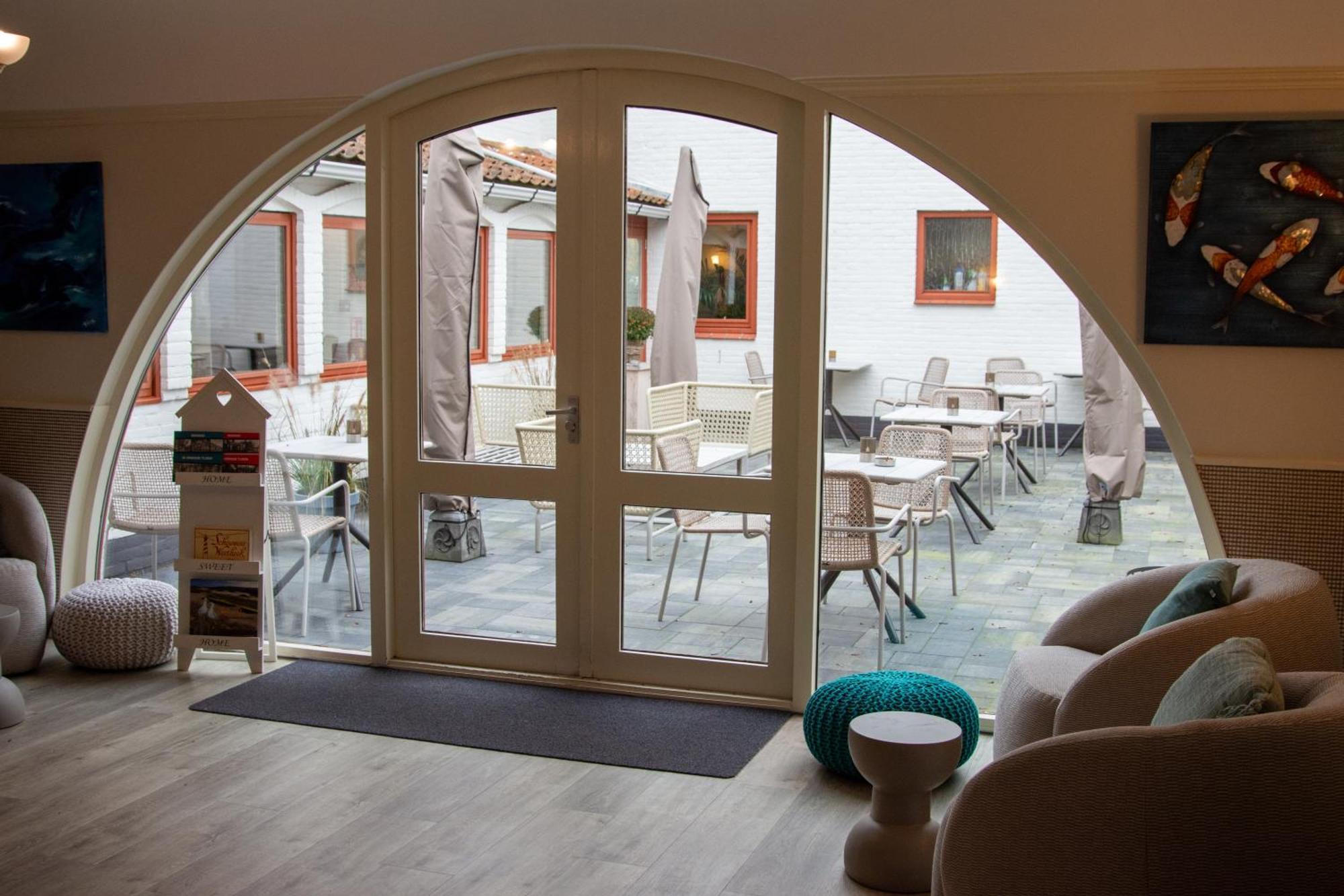 Strandhotel De Logerij Renesse Eksteriør bilde